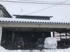 屋根雪３